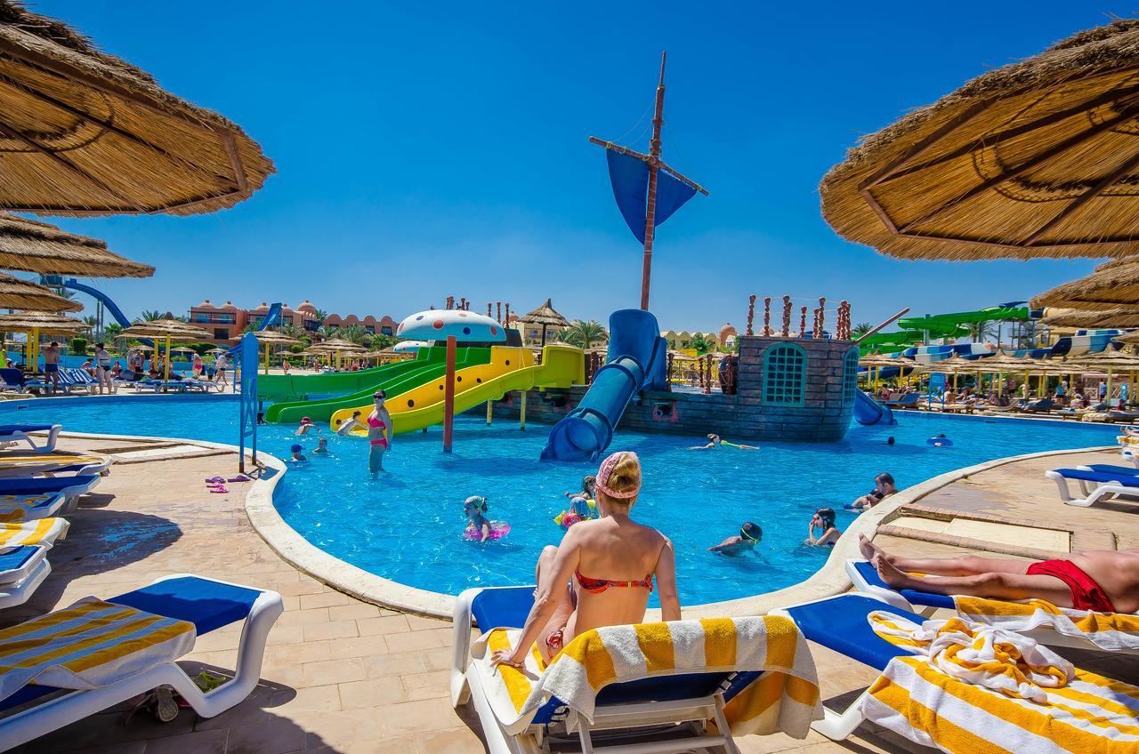 Titanic - Families And Couples Only Üdülőközpont 5*