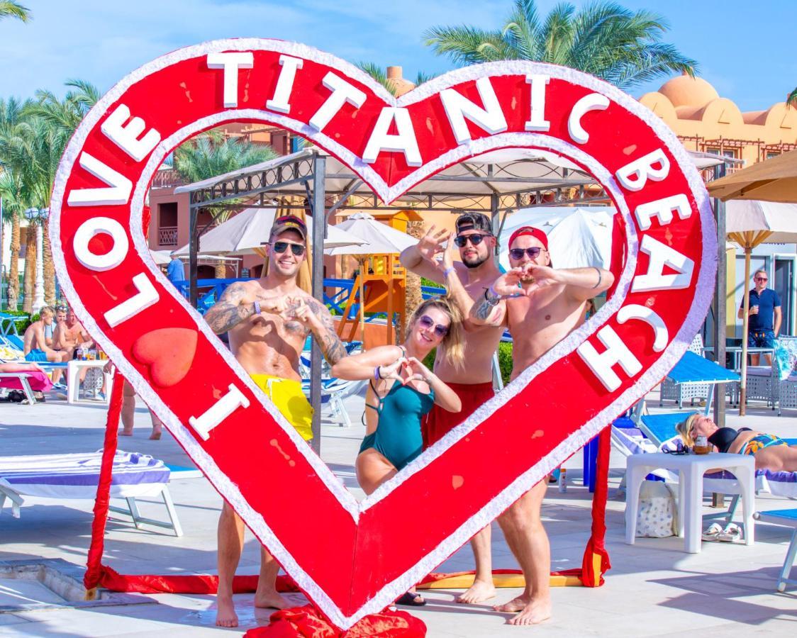 Titanic - Families And Couples Only Resort Hurgada