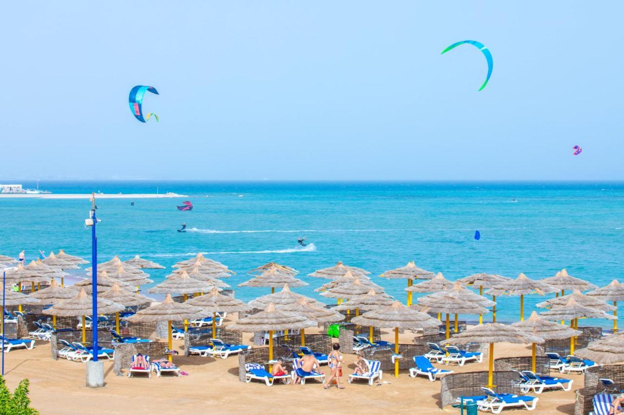 Titanic - Families And Couples Only 5* Hurgada